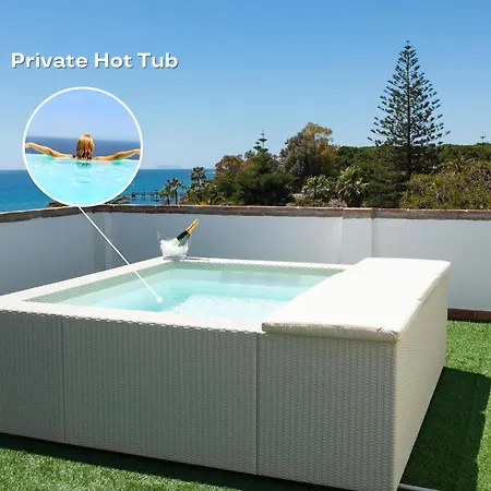 Appartement Vacation I Canas Beachfront Haven, Sea View, Jacuzzi, Golden Mile, Duplex Penthouse, 24-7 Security