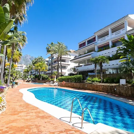 Apartment Vacation I Canas Beachfront Haven, Sea View, Jacuzzi, Golden Mile, Duplex Penthouse, 24-7 Security *