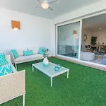 Vacation I Canas Beachfront Haven, Sea View, Jacuzzi, Golden Mile, Duplex Penthouse, 24-7 Security Appartement *