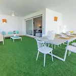 Vacation I Canas Beachfront Haven, Sea View, Jacuzzi, Golden Mile, Duplex Penthouse, 24-7 Security Appartement