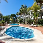 Appartement Vacation I Canas Beachfront Haven, Sea View, Jacuzzi, Golden Mile, Duplex Penthouse, 24-7 Security