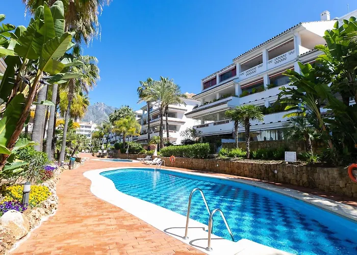 Lägenhet Vacation I Canas Beachfront Haven, Sea View, Jacuzzi, Golden Mile, Duplex Penthouse, 24-7 Security *