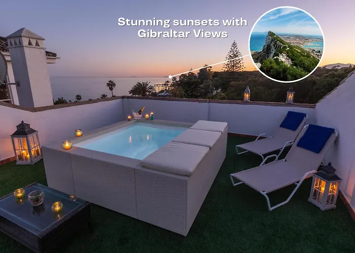 Vacation I Canas Beachfront Haven, Sea View, Jacuzzi, Golden Mile, Duplex Penthouse, 24-7 Security Apartment